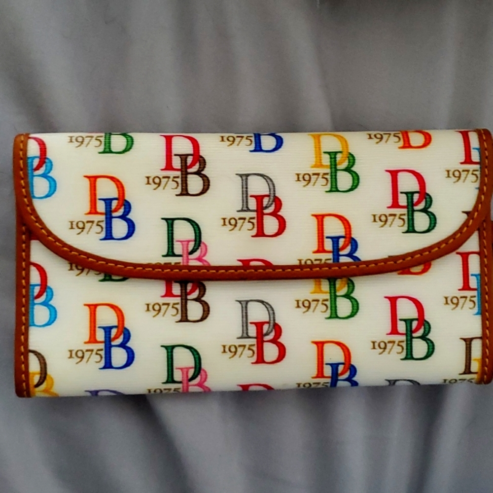 Dooney & Bourke Wallet